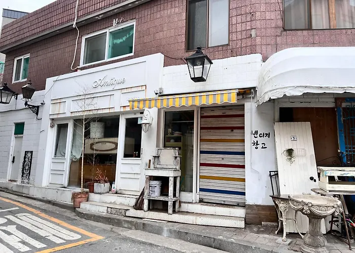 Itaewon Cozy , For Non-korean Nationals Only * 首爾